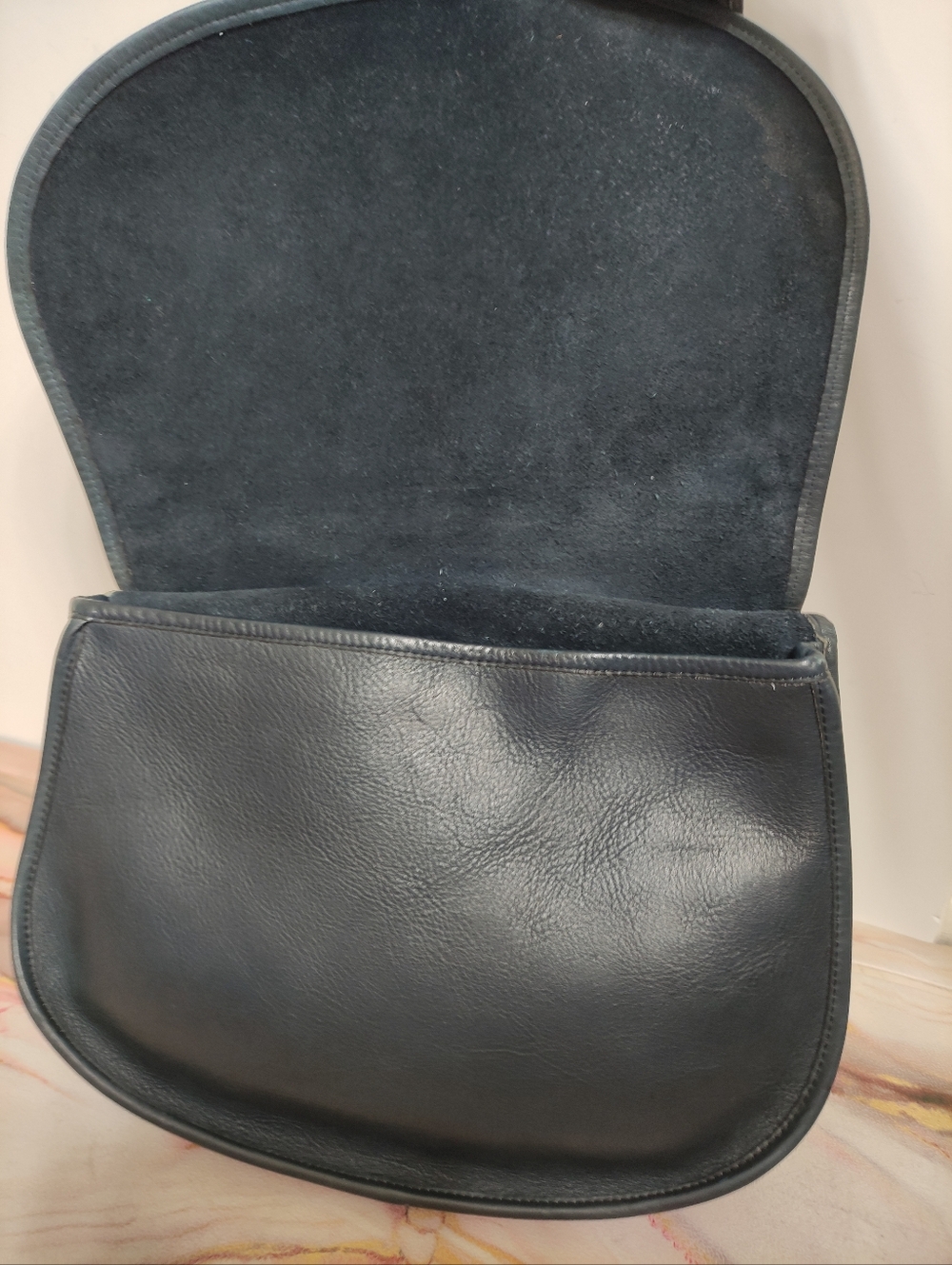Vintage Coach 9210 Saddle Bag Large Navy Blue - Picture 12 of 16